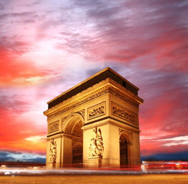 Paris, ünlü arc de triumph akşam, Fransa