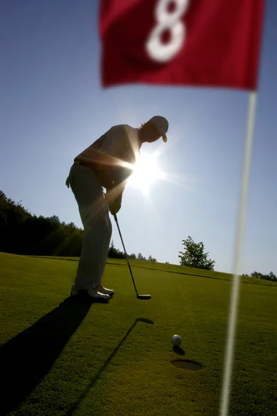 Man playing golf — Stock Photo, Image