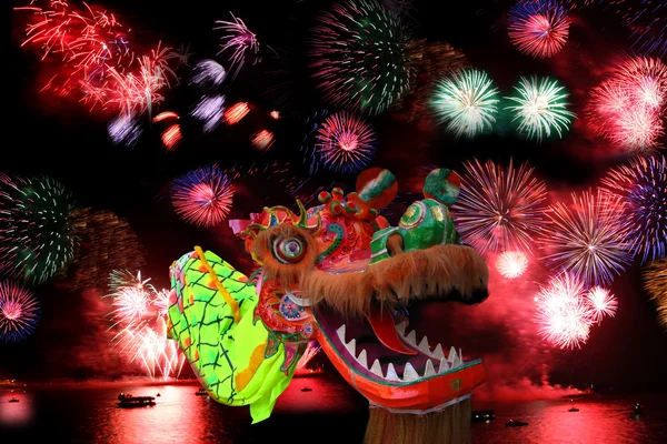 Festival de Ano Novo Chinês com dragão — Fotografia de Stock