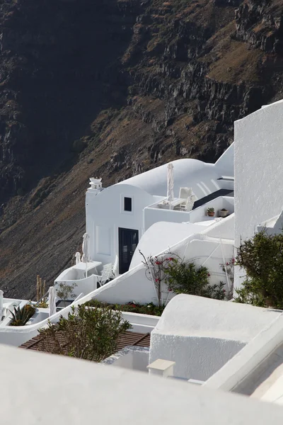 Santorini eiland met typische architectuur in Griekenland — Stockfoto