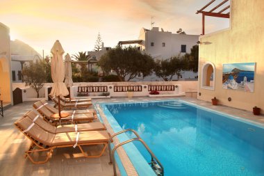 lüks resort yüzme havuzunda santorini, Yunanistan