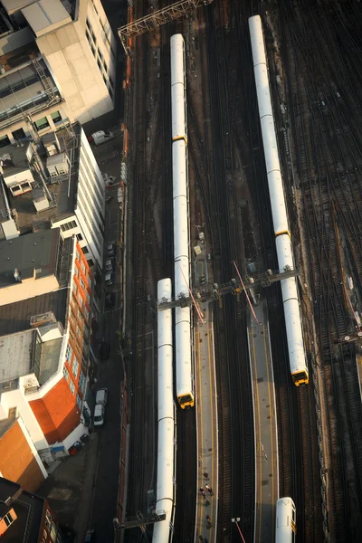 Transporte de Londres con trenes, Inglaterra — Foto de Stock