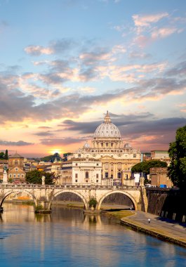 Basilica di San Pietro ile Vatikan, Roma, İtalya, Bridge'de