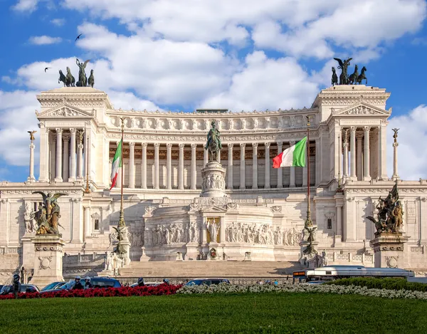 Edificio Vittoriano in Piazza Venezia a Roma — Foto Stock