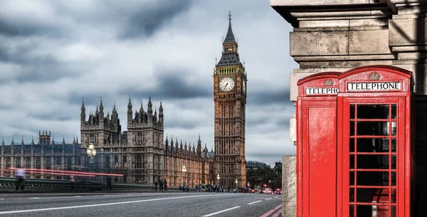 Лондонські Символи Big Ben Червоні Телефонні Будки Англії Велика Британія — стокове фото