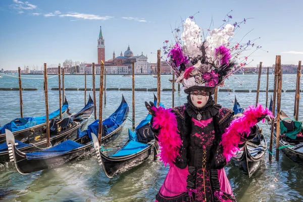 Masques Carnaval Colorés Lors Festival Traditionnel Venise Italie — Photo