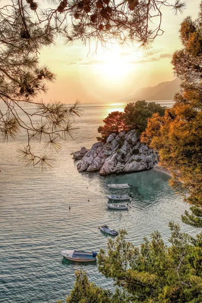 Amazing Beach Boats Sunset Brela Makarska Dalmatia Croatia — 图库照片