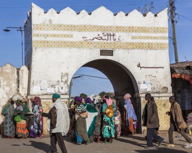 Harar, Etiyopya - 24 Aralık 2013: anci tanımlanamayan kişi