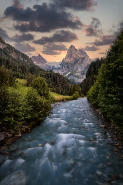 Rosenlaui Alm Met Het Oog Rosenlaui Gletsjer Zwitserland Bij Zonsondergang — Stockfoto