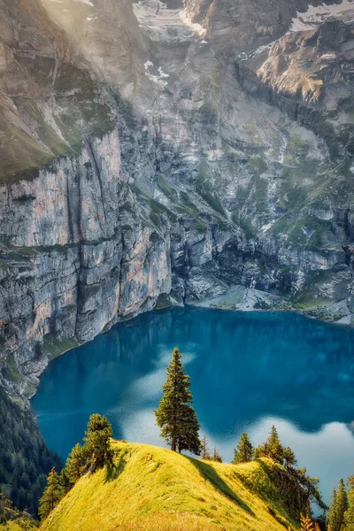 Oeschinensee Zwitserse Alpen Zomer Post Verwerkt Met Behulp Van Exposure — Stockfoto