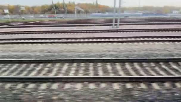 高速列车运行过程中的轨道视图 — 图库视频影像