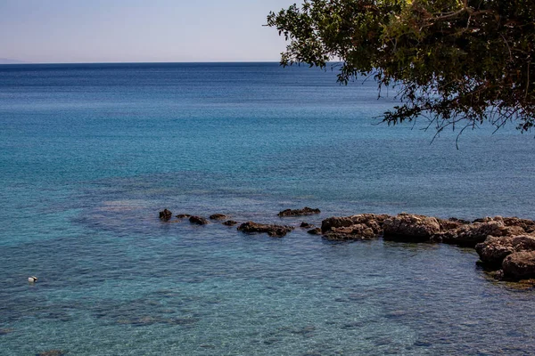 Rochers Dans Eau Chalki Île — Photo