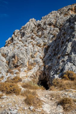 Charaki 'ye bakan Feraklos Kalesi 