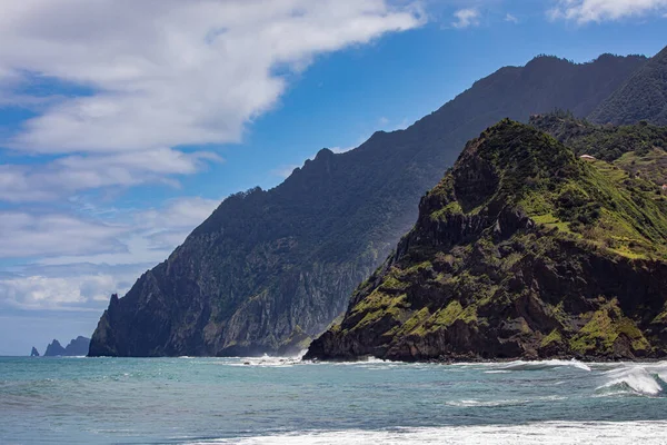 Vereda Larano yürüyüş parkurunda, Madeira
