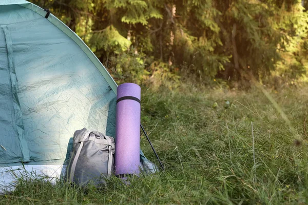 Sleeping Bag Mat Camping Tent Outdoors Space Text — Stock Photo, Image