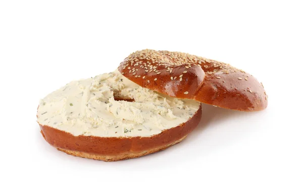 Läcker Färsk Bagel Med Färskost Vit Bakgrund — Stockfoto