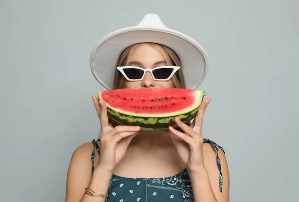 Beautiful Girl Watermelon Grey Background — Stock Photo, Image