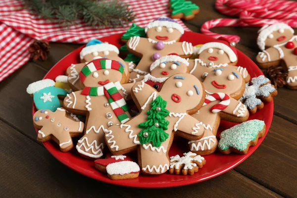 Lahodné Vánoční Sušenky Dřevěném Stole Detailní Záběr — Stock fotografie