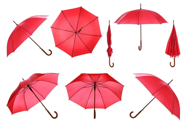 Set Mit Stilvollen Roten Sonnenschirmen Auf Weißem Hintergrund — Stockfoto