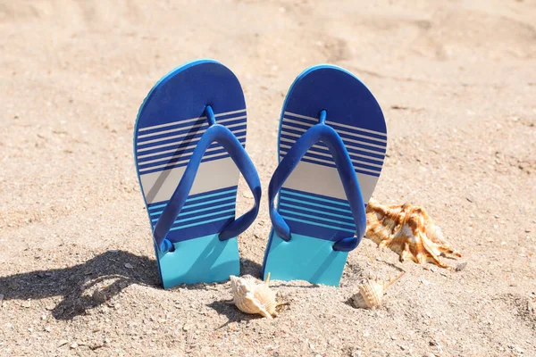 Stylish Flip Flops Seashells Sand — Stock Photo, Image