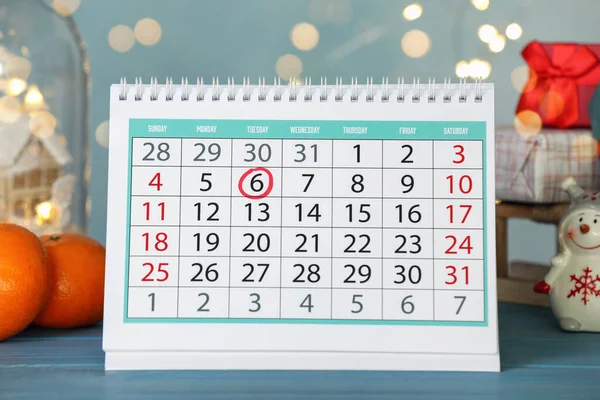 Sint Nicolaasdag Kalender Met Gemarkeerde Datum December Mandarijnen Feestelijk Decor — Stockfoto