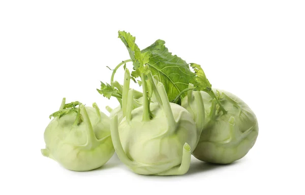 Egész Érett Kohlrabi Növények Fehér Alapon — Stock Fotó