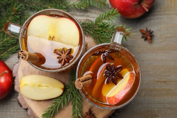 Hot Mulled Cider Fresh Fruits Fir Branches Wooden Table Flat — Stock Photo, Image