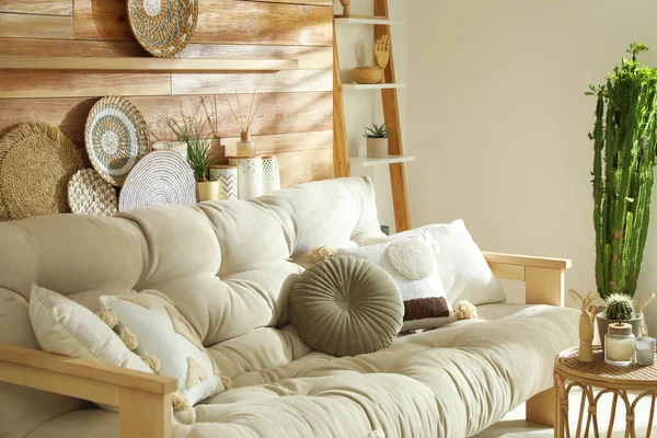 Stylish Decor Comfortable Sofa Wooden Wall Living Room Interior Design — Stock Photo, Image