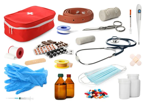 急救箱 白色背景的不同医疗用品设置 — 图库照片