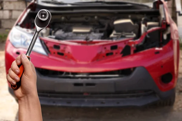 Auto Mechanic Socket Wrench Broken Car Closeup — Stock Photo, Image