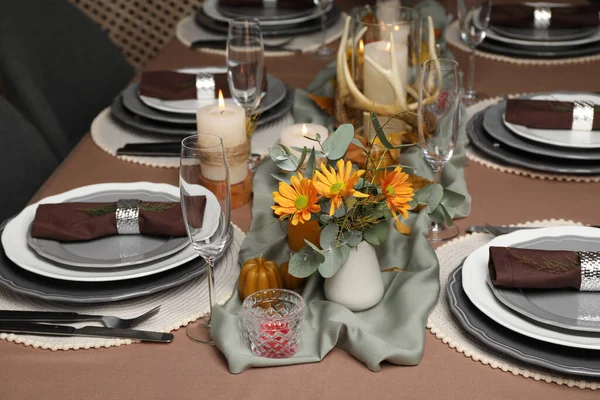 Conjunto Mesa Com Bela Decoração Outono Para Jantar Festivo — Fotografia de Stock