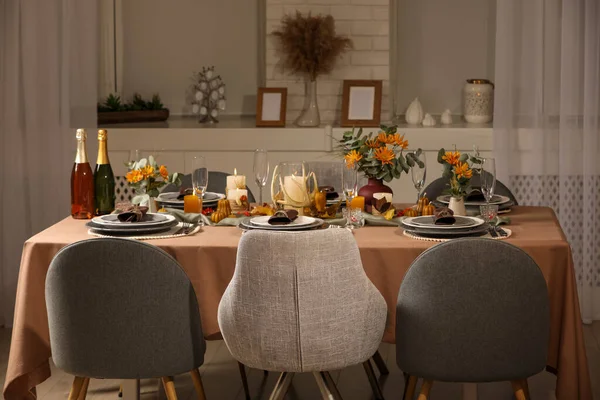 Table Set Beautiful Autumn Decor Festive Dinner Room — Stock Photo, Image