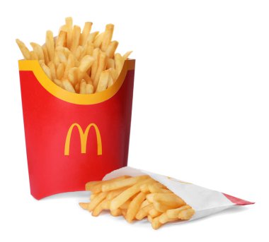 MYKOLAIV, UKRAINE - 11 Ağustos 2021: Beyaz arka planda büyük ve küçük McDonald 's patates kızartmaları