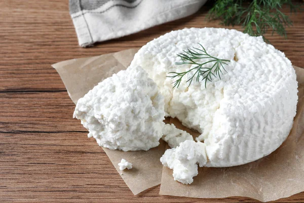 Delicious Cottage Cheese Dill Wooden Table — Stock Photo, Image