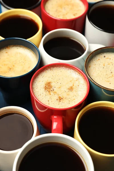 Sok Csésze Különböző Kávé Italok Asztalon — Stock Fotó