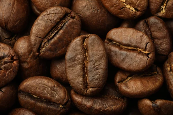 Stapel Van Gebrande Koffiebonen Als Achtergrond Close — Stockfoto
