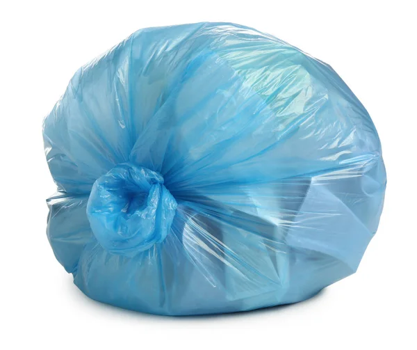 Niebieski Worek Śmieci Wypełniony Odpadami Odizolowanymi Biało — Zdjęcie stockowe