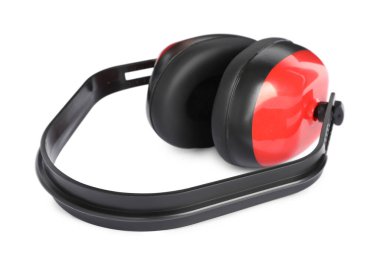 Beyaza izole edilmiş koruyucu kulaklıklar. Güvenlik ekipmanları