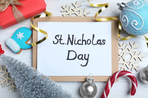 Tarjeta Con Texto Día San Nicolás Decoración Festiva Sobre Mesa — Foto de Stock