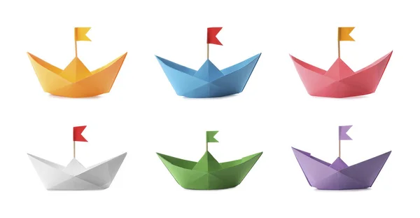 Beyaz Arka Planda Çok Renkli Kağıt Teknelerle Ayarlandı Pankart Tasarımı — Stok fotoğraf