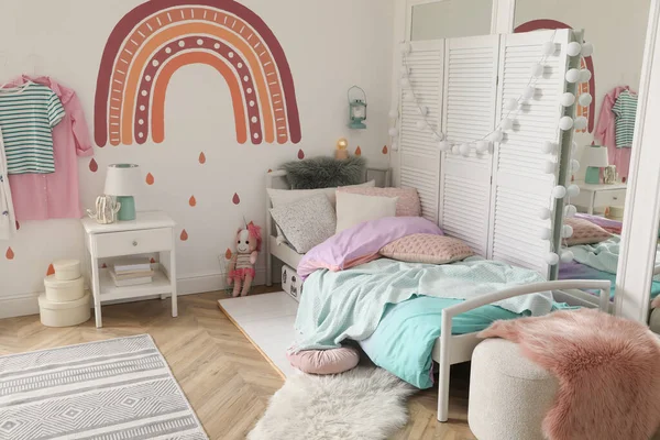 Interior Del Dormitorio Chica Moderna Con Muebles Elegantes Idea Para — Foto de Stock