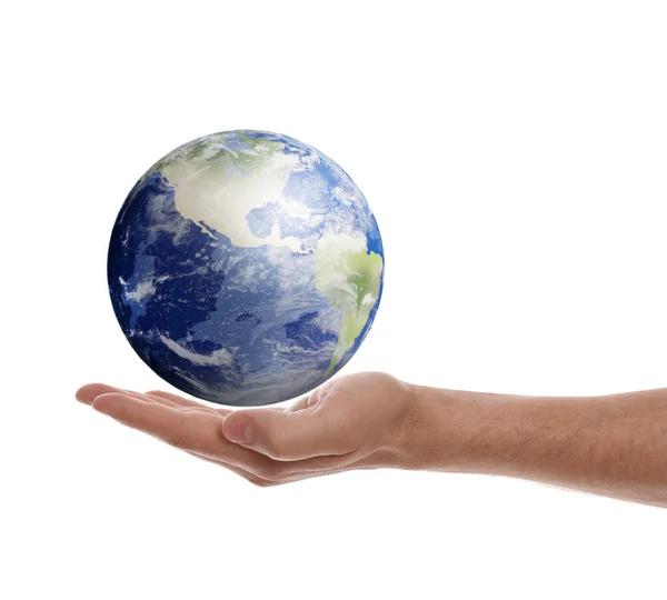 Världen Våra Händer Man Som Håller Digital Modell Jorden Vit Stockbild