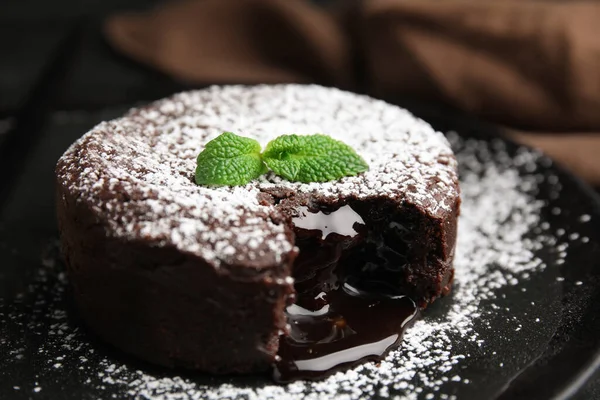 Delicious Fresh Fondant Hot Chocolate Mint Black Plate Closeup — Stock Photo, Image