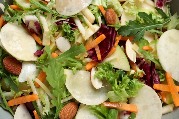Köstlicher Rübensalat Mit Gemüse Mandeln Und Rucola Als Hintergrund Draufsicht — Stockfoto