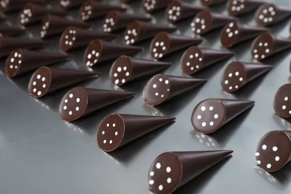 Many Tasty Chocolate Candies Metal Surface Production Line — Stock Photo, Image