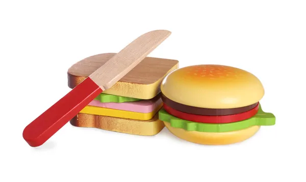 Toy Burger Sandwich Und Messer Auf Weißem Hintergrund — Stockfoto