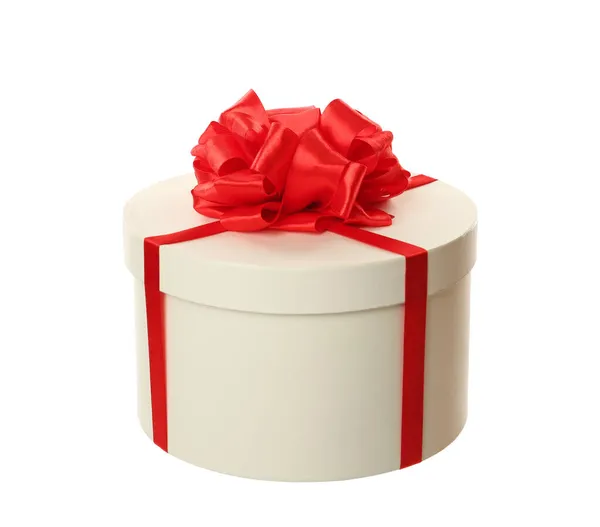 孤立在白色红蝴蝶结礼品盒 — 图库照片