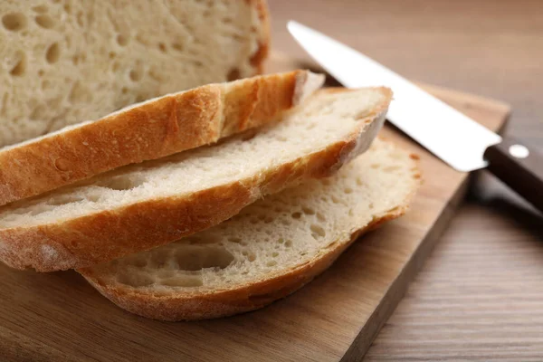 Tagli Pane Saporito Acqua Salata Grano Tavolo Legno Primo Piano — Foto Stock