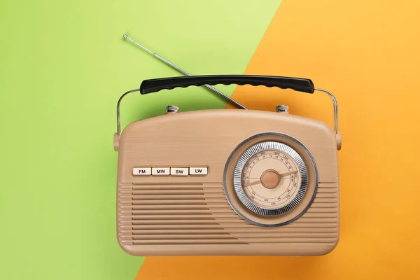 Ricevitore Radio Retrò Sfondo Colori Vista Dall Alto — Foto Stock