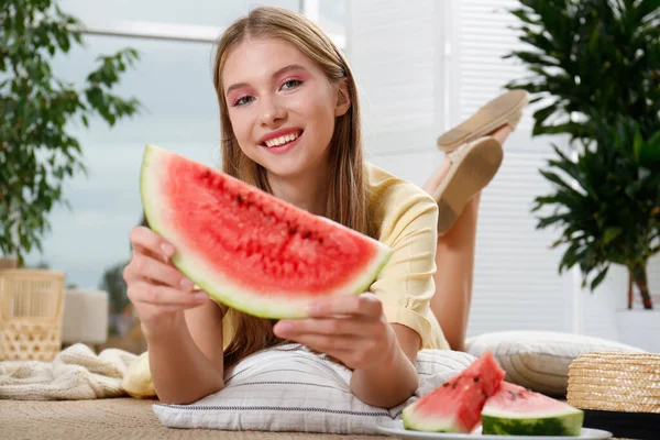 Beautiful Teenage Girl Slice Watermelon Home — Stock Photo, Image